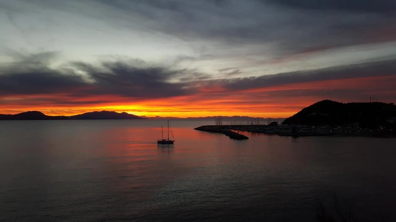 Il Pesce Azzurro Apartamento Piombino 0*,